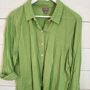 J. Jill Light Green 100 Linen Collared Blouse
